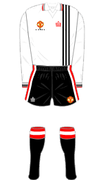 Manchester United Charity Shield Kit 1977