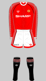 Manchester United Charity Shield Kit 1990