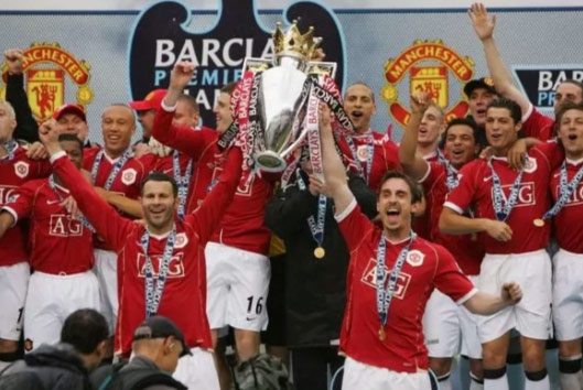 Ryan giggs 7 Gary Neville